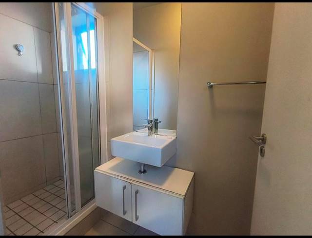 1 BEDROOM PROPERTY TO RENT IN OBSERVATORY